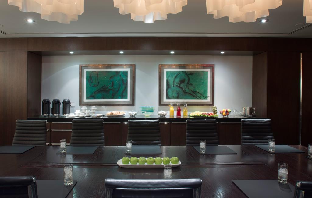 穆拉诺酒店 塔科马 外观 照片 The lounge at the airport