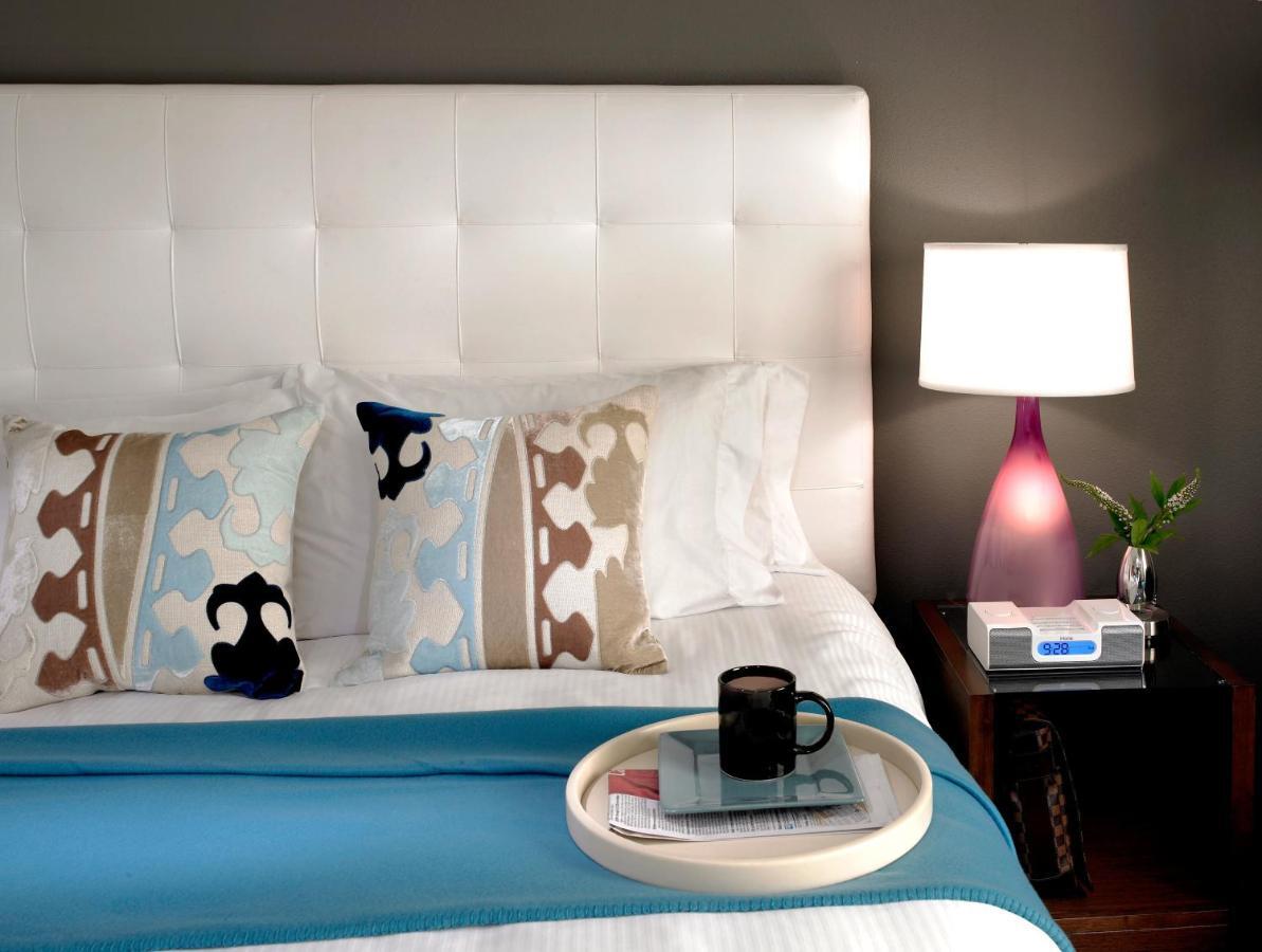 穆拉诺酒店 塔科马 客房 照片 A bedroom at the Hotel Indigo in San Francisco